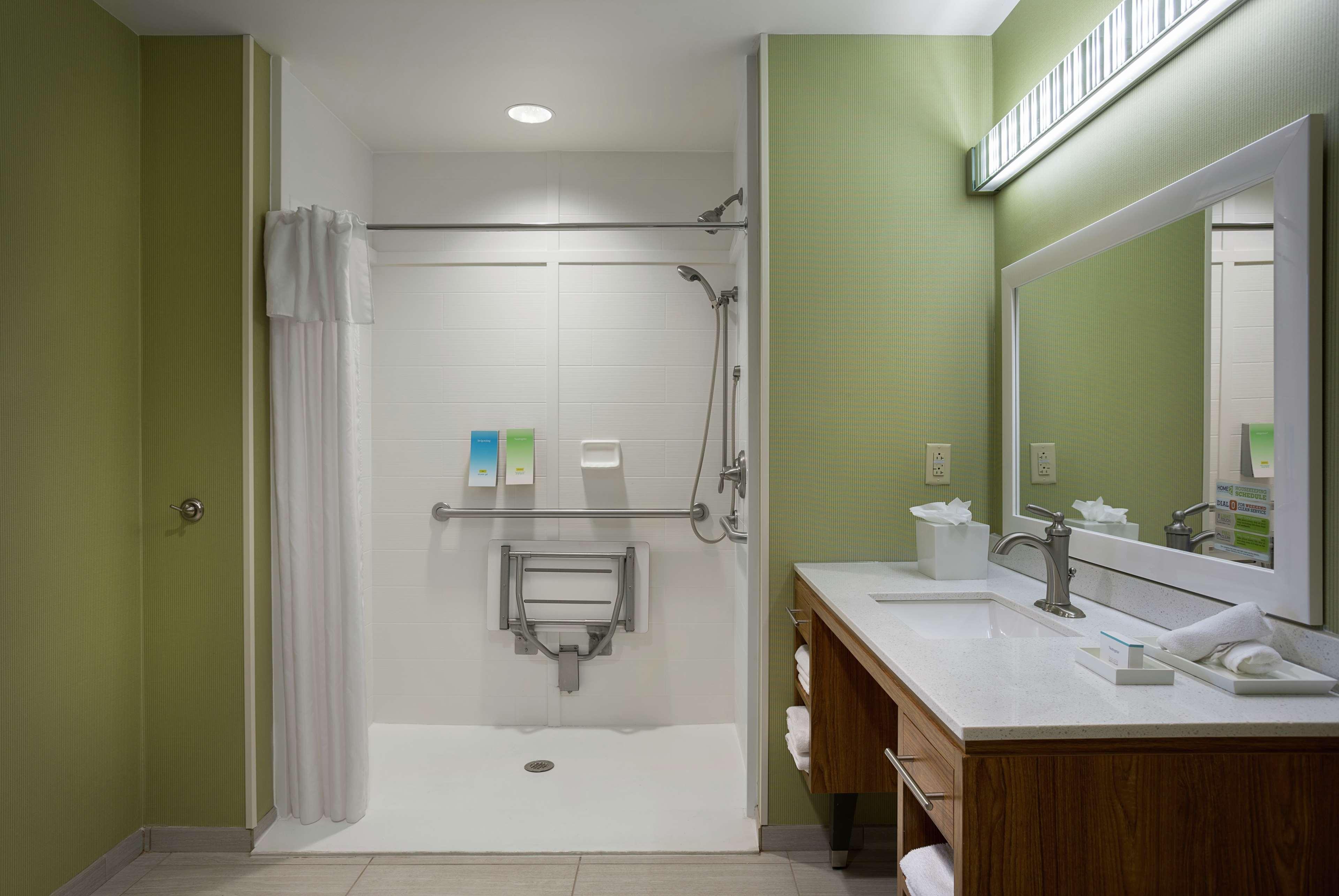 Home2 Suites By Hilton Greenville Airport Екстериор снимка