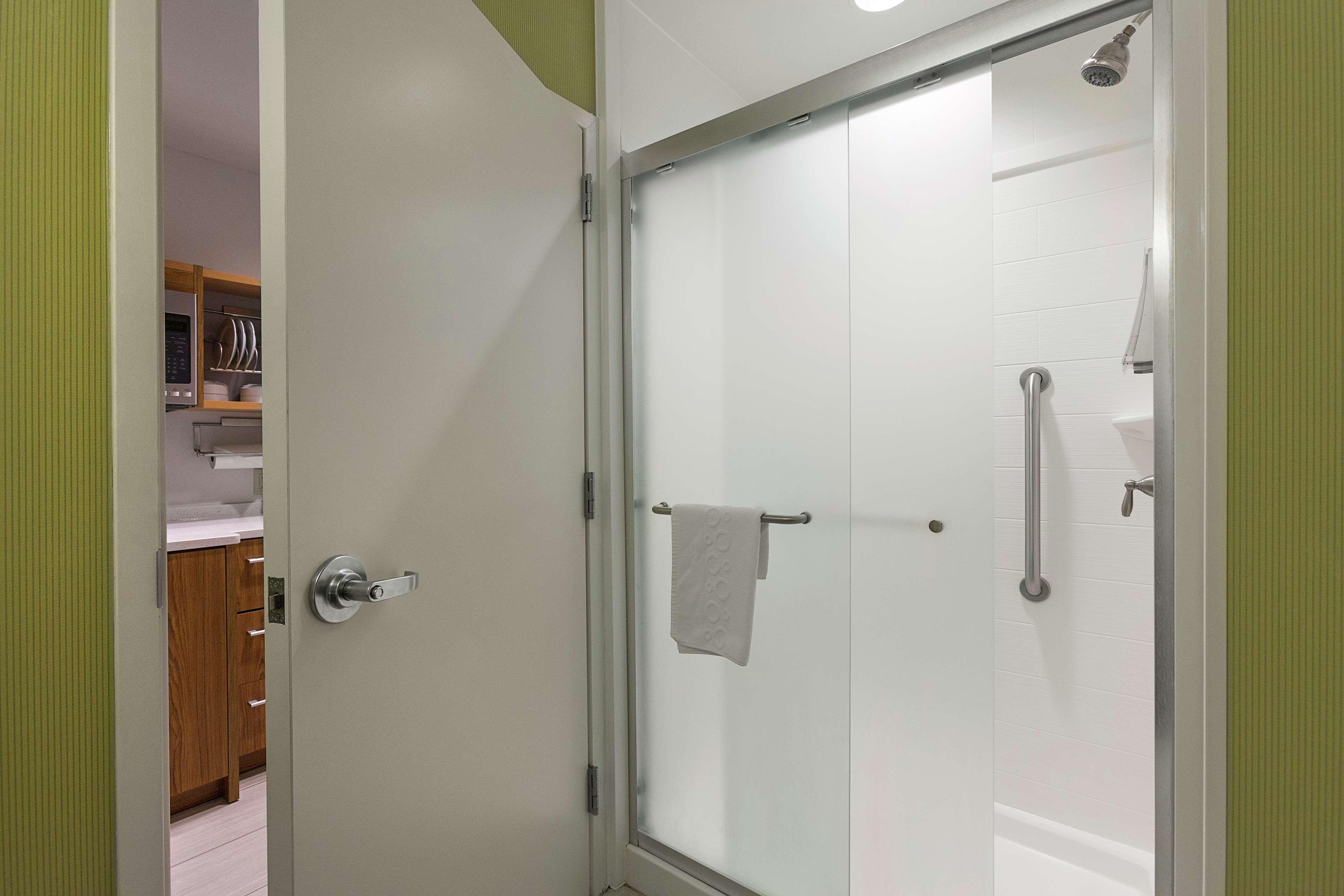 Home2 Suites By Hilton Greenville Airport Екстериор снимка