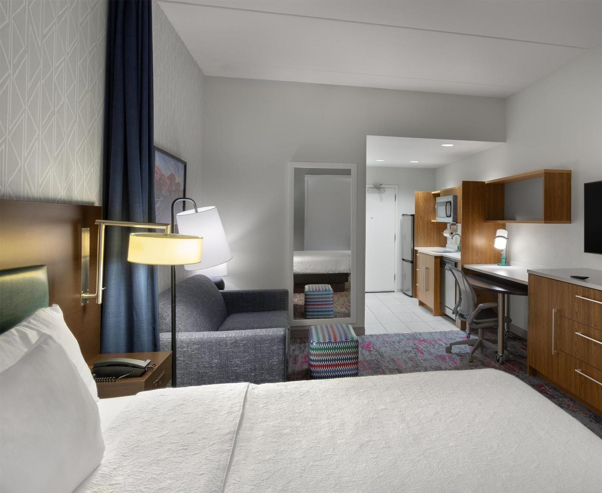 Home2 Suites By Hilton Greenville Airport Екстериор снимка